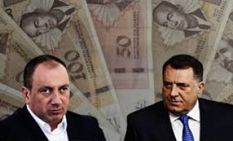 Dodik izjavio da RS ima velike količine novca u inostranstvu, Crnadak traži detaljne informacije