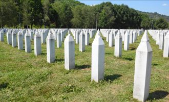 Tišina﻿ u Potočarima: Nišani ostaju kao trajni svjedok genocida u Srebrenici