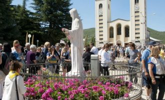 Vatikan donio odluku o Međugorju: Priznali su ‘pozitivne plodove’ ali ne i ‘nadnaravna ukazanja Gospe’