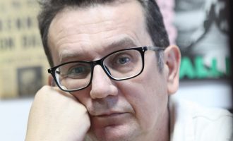 Prof.dr. Asim Mujkić : I građani i narodi, ili – ni građani ni narodi