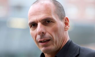 Yanis Varoufakis : Zašto se radnici okreću desnici