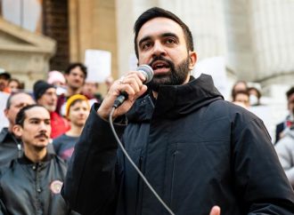 Slavoj Žižek : Agonija establišmenta i buđenje ljevice