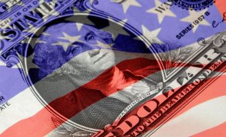 Trump hvali tarife  i slavi  brojke :  Američka ekonomija raste najbržim tempom u posljednje dvije godine