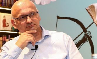 Prof.dr. Dejan Jović : Radikalna desnica razara svaki pokušaj kritičkog mišljenja