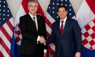 Geopolitika i energija : Je li Zagreb lobirao za odluku da EU ne prati strateški projekt SAD-a?!