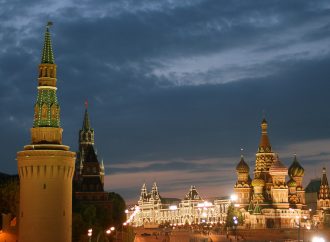 Od duboke do plitke države: Duboki skandali Epsteina i njegove mreže koja lomi svijet