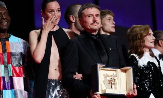 “Fjord” Cristiana Mungiua dobitnik Zlatne palme u Cannesu