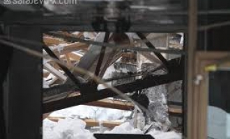 Sarajevo : Krov  Skenderije propao pod snijegom uz veliki prasak (VIDEO)