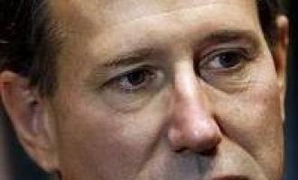 Romney ide dalje : Rick Santorum odustao od predsjedničke kampanje