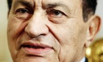 Izbjegao smrtnu kaznu : Mubarak osuđen na doživotni zatvor!