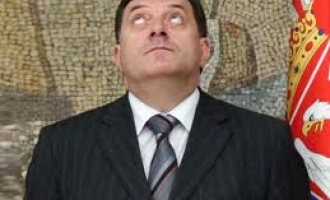 Milorad Dodik : Tomislav Nikolić treba da podigne pripravnost vojske