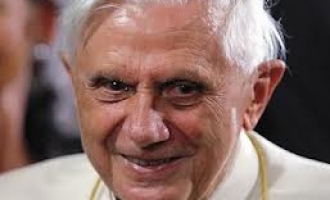 Papa Benedikt XVI: Globalna kriza uzrokovana nedostatkom etičkog temlja