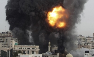 Gaza i dalje gori : Ne prestaju izraelski napadi,75.000 rezervista spremno na rat(Video)