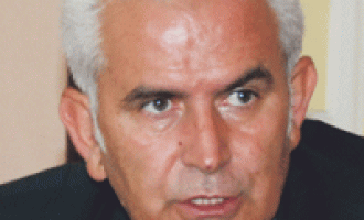 Budimir popustio : Poništena odluka o ostavci  Radivojevića