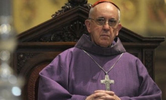 Papa Franjo prvi put s novinarima: Želim Crkvu za siromašne