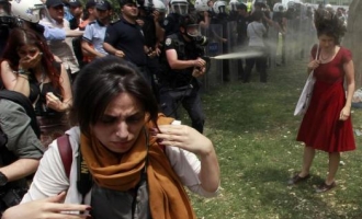 I u Tursku stiglo “proljeće” : Erdogan popušta ,policija uhapsila 939 osoba