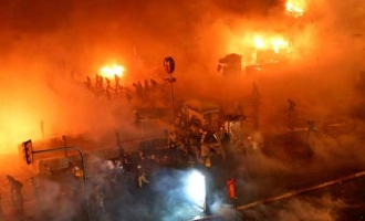 Drama u Istanbulu : Policija nastavlja akcije , Taksim u plamenu (VIDEO)
