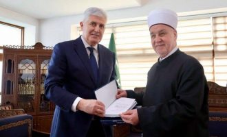 Safet Oručević: Šta je cijena (poniženja)?